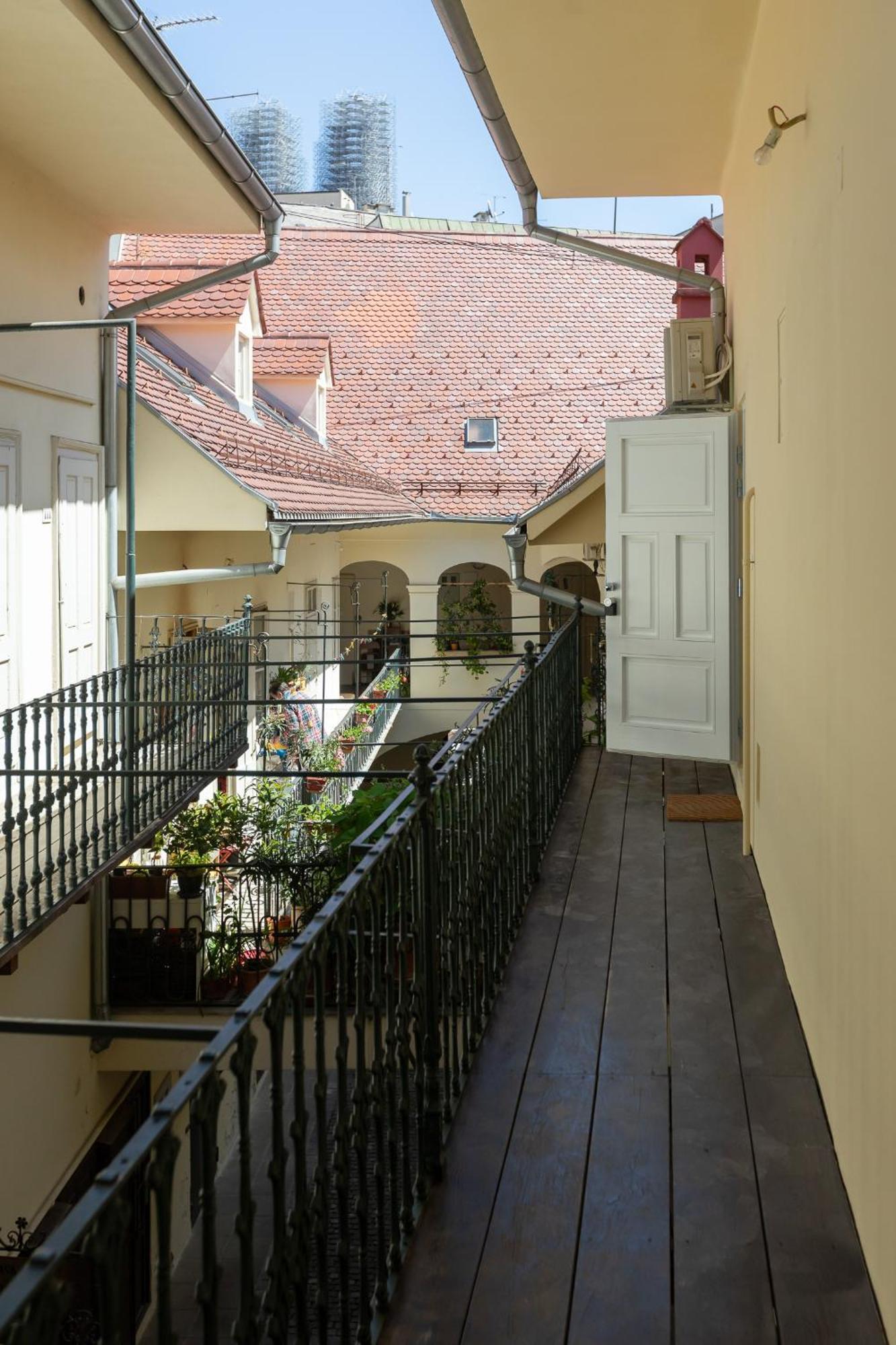 Apartment Nikola 4* Zagreb Exterior photo